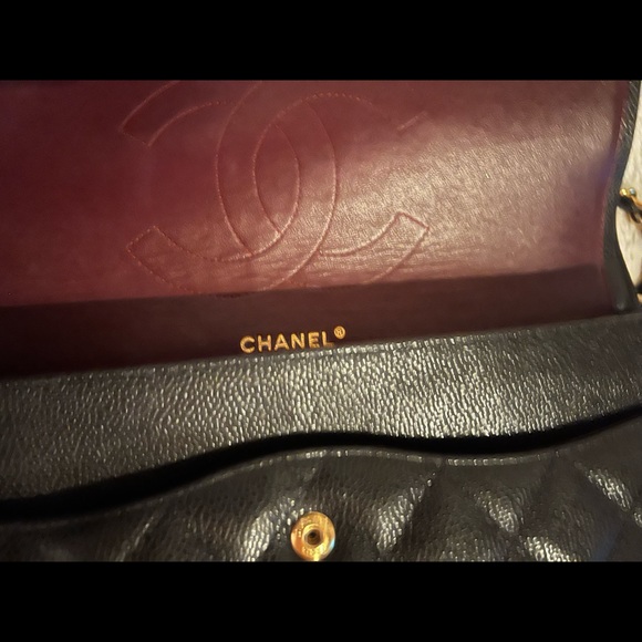 SOLD SOLD Do not buy Sold Jumbo caviar Double Flap. With GHW - Picture 7 of 9